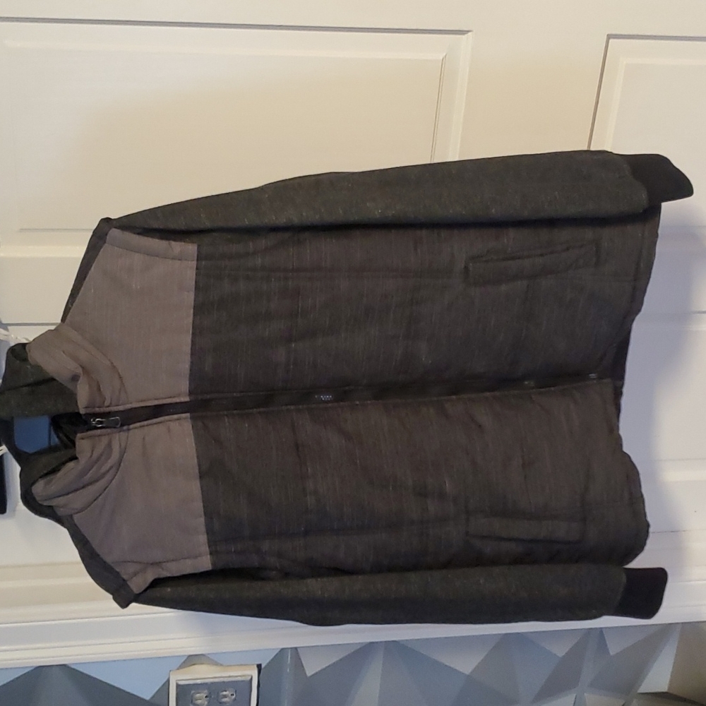 Vest/jacket, sweater arms. Size medium